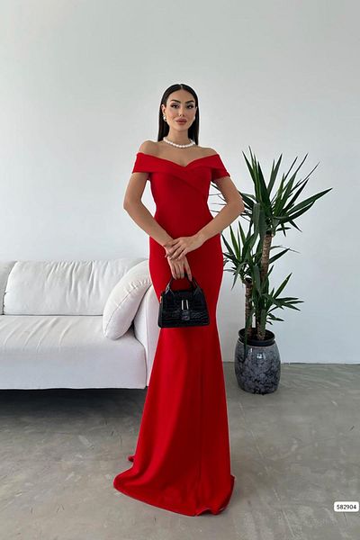 Deafox Rotes kurzärmliges Abendkleid aus Kreppstoff mit U-Boot-Ausschnitt und Schlitzdetail in Maxilänge