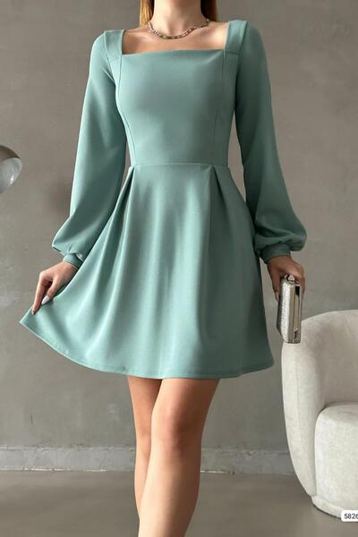 Deafox Βασικό φόρεμα από εισαγόμενο κρεπ ύφασμα με τετράγωνο γιακά μέντας