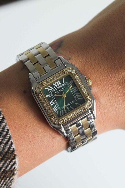 Homies Hm19390S04-3 Women's Watch with Steel Band