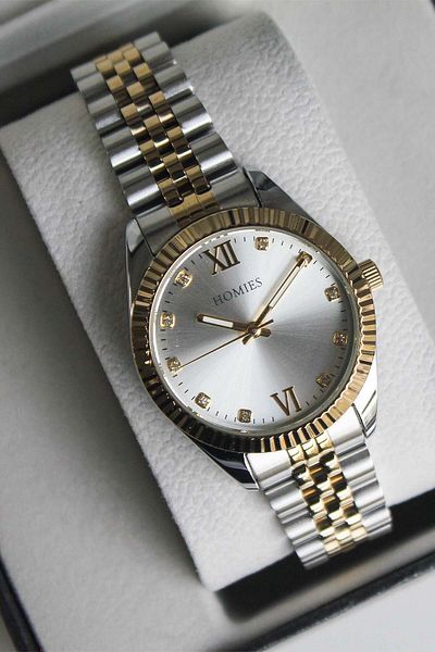 Homies Hm19369S11-2 Women's Watch with Steel Band
