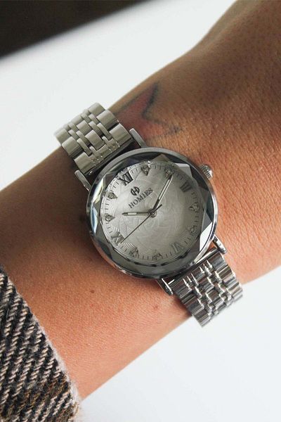 Homies Hm25527S01-1 Women's Watch with Steel Band