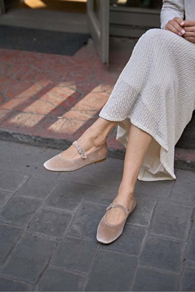 Madamra Mink Velvet Women's Blunt Toe Single Strap Ballerinas