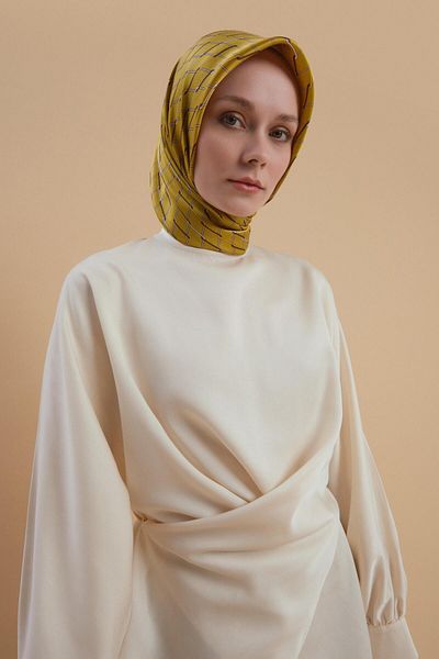Armine 24Y3536 Model Moonstone - Cross Tie Blouse