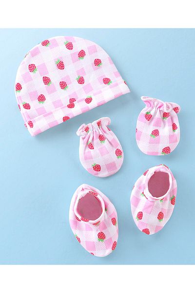 Babyhug 100% Cotton Knit Cap Mittens & Booties With Strawberry Print Pink - Diameter 11.5 cm