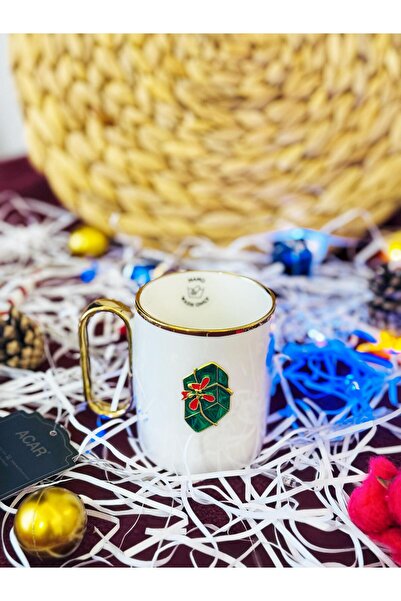 DEKORKMAZ YILBAŞI TEMALI YEŞİL HEDİYE KUTULU KUPA