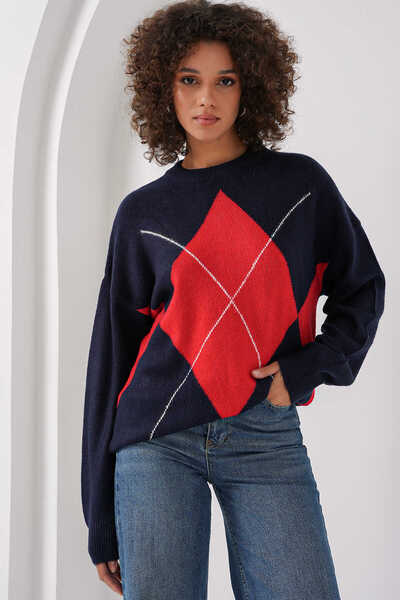 Giyim Dünyası Navy Blue Oversize Women's Sweater - Diamond Pattern