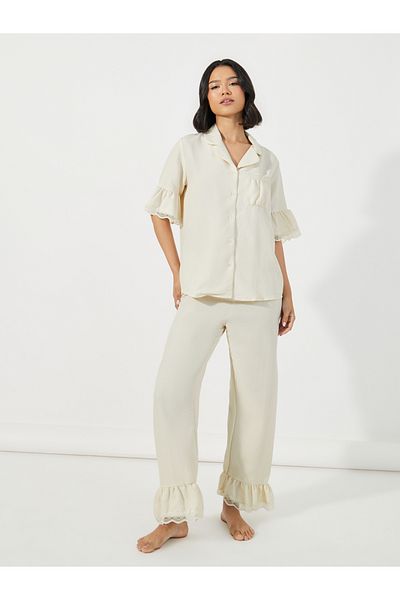 Styli Textured Ruffled Hem Lace Detail Shirt & Pyjama Set