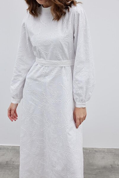 Fahhar White Straight Embroidered Dress
