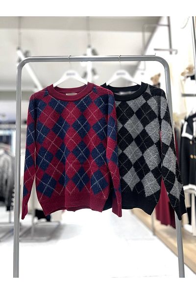 Luna Carina Women's Crew Neck Black Gray Diamond Patterned Sweater