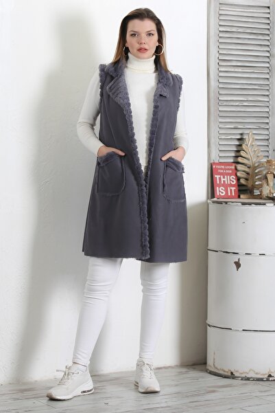 Chiccy Italian Dark Gray Sleeveless Closure-Free Double Pocket Fur Casual Suede Woven Vest