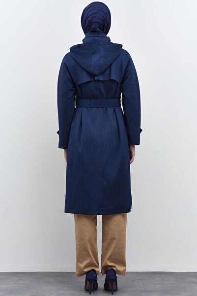 Tuğba T Kol Rüzgarlık Detaylı İnce Kapitone Trençkot - Lacivert