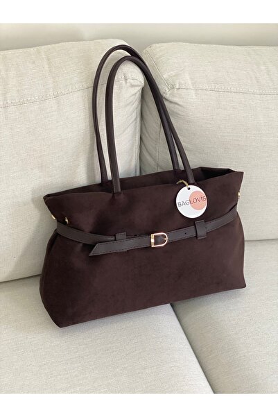 BAGLOVİS ÖNÜ TOKA DETAYLI GENİŞETİLEBİLİR SÜET KAHVE OMUZ ÇANTASI
