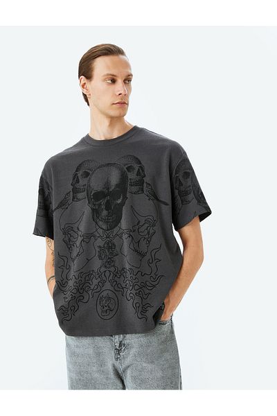 Koton Oversize Crew Neck Cotton Blended Short Sleeve Skull Printed T-Shirt