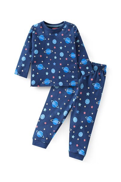 Babyhug بدلة نوم من القطن المحبوك بأكمام طويلة ومطبوعة برسومات الفضاء الخارجي...