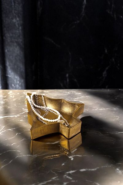 Evene Makeup and Cosmetic Organizer - Decorative Gold Antique, Color Model 12