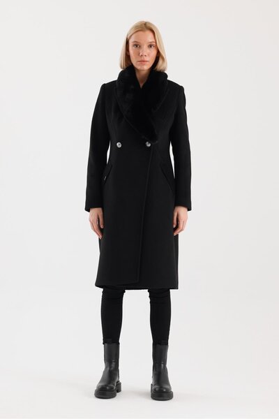 Zühre Fur Collar Pocket Detailed Black Coat 13092