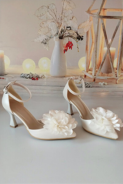 Modavien Women's 7 cm Rose Detailed Bridal Shoes