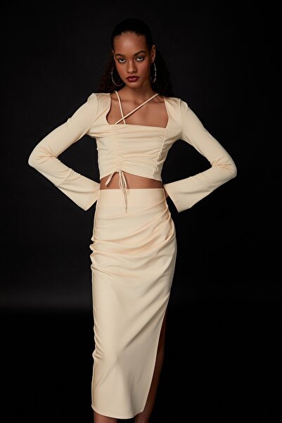 rue Бюстгальтер з деталями Екру Кроп-топ