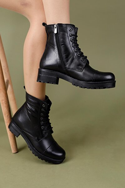 Getcho Ahsar Kadın Hakiki Deri Bağcıklı Siyah Bot