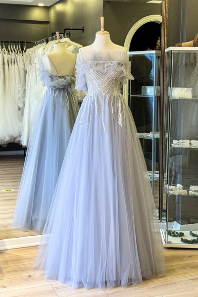 Lenta Moda Gri Değiştirilebilir Yaka Detaylı İşlemeli Dantel Kaplama Maxi Boy...