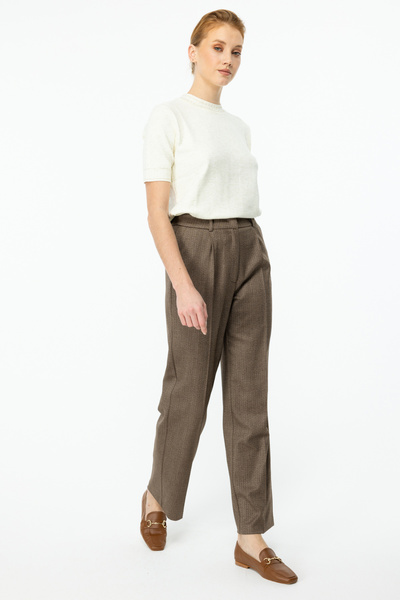 Ekol Balık Sırtı Desenli Bol Paça Pantolon