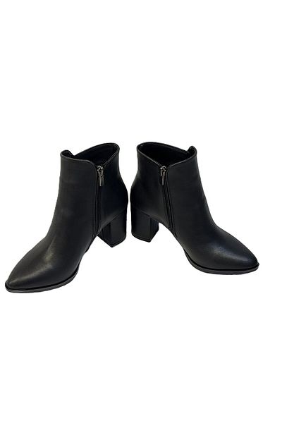 KAFKASLAR AYAKKABI Kafkaslar Short Size 7 cm Thick Heel Single Toe Simple Boots
