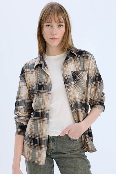 DeFacto Übergroßes, weit geschnittenes, kariertes Langarmshirt E4937AX24AU
