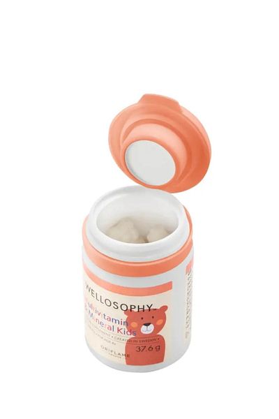 Oriflame Wellosophy Kids Supplement with Multivitamins and Minerals