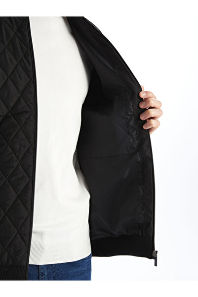 LC Waikiki Siyah Standart Kalıp Dik Yaka Erkek Triko Mont