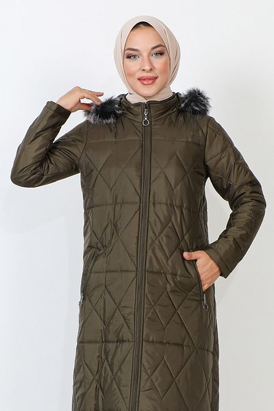 Tesettür Dünyası Steppmantel mit Reißverschlusstasche TSD230914 Khaki