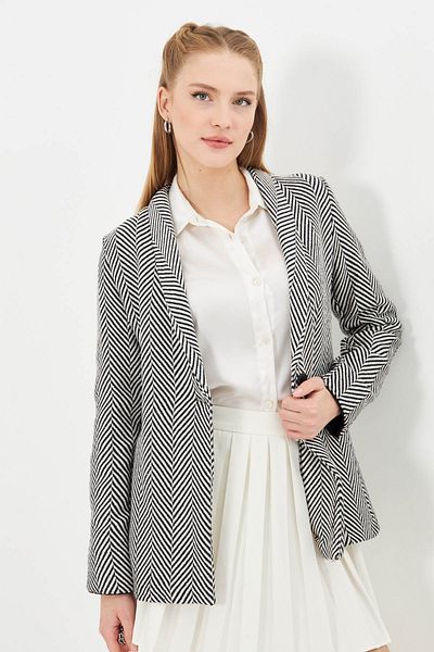 armonika Dámské černo-bílé rybí vzor rukáv rukáv složený na jeden knoflík razítko ARM-24K001066
