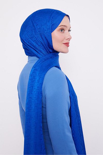 Levidor Saks Labyrinth Pattern Jacquard Janjan Shawl
