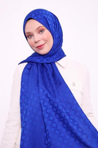 Levidor Saks Diamond Pattern Blue Jacquard Shawl