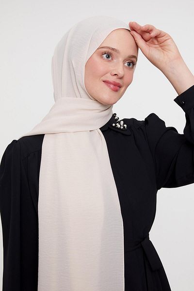 Levidor Cream Plain Aerobin Shawl