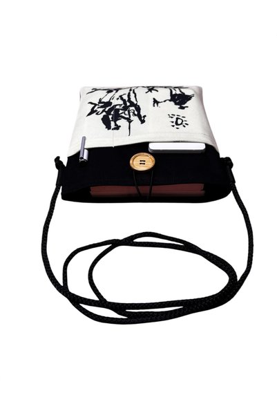 Smyrna Don Quixote Shoulder Bag, Tablet, Ebook Case