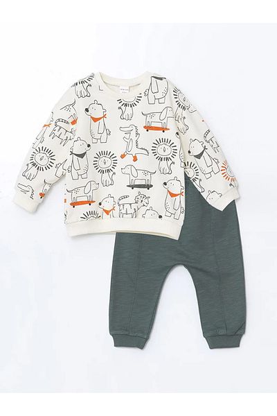 LC Waikiki LCW baby - طقم سويت شيرت وسروال رياضي برقبة دائرية من Ecru للأطفال الأولاد