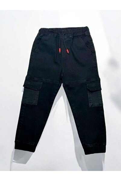 Zekids Μαύρο τζιν παντελόνι για αγόρι με ελαστική μέση και τσέπη Cargo