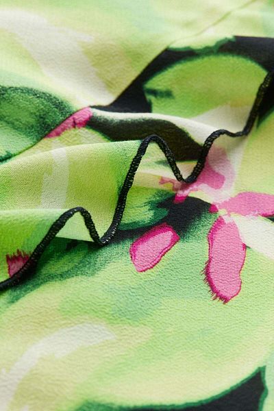 H&M Flounce-trimmed crêpe dress
