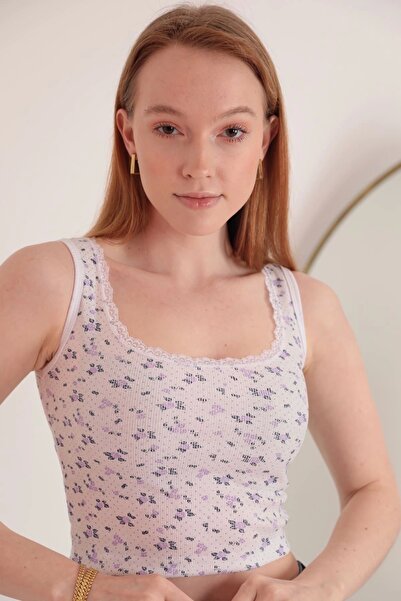 Genel Markalar Kaşkorse Kumaş Çiçek Baskılı Havuz Yaka Dantel Kadın Crop-Lila