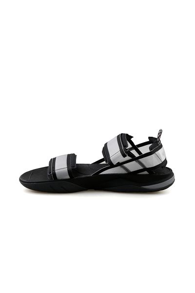 THE NORTH FACE Skeena W Sport Sandal - Women, Black, Nf0A5Lvrkt01