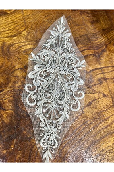 Gönülden Tasarım BEYAZ BONCUK PAYET İŞLEME GÜPÜR APLİKE ARMA 30X10 CM