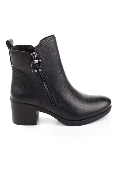 Castle Black Castleblack 92163-1 Siyah Kadın Kışlık Deri Bot