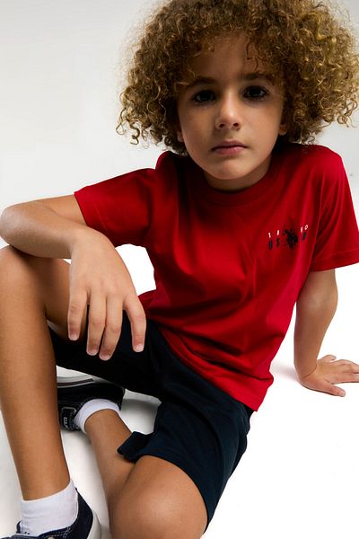 U.S. Polo Assn. قاعدة. بولو أسن. بدلة برمودا حمراء للأولاد