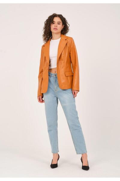 Basics&More سترة نسائية من الجلد الجملي بزر واحد B2020