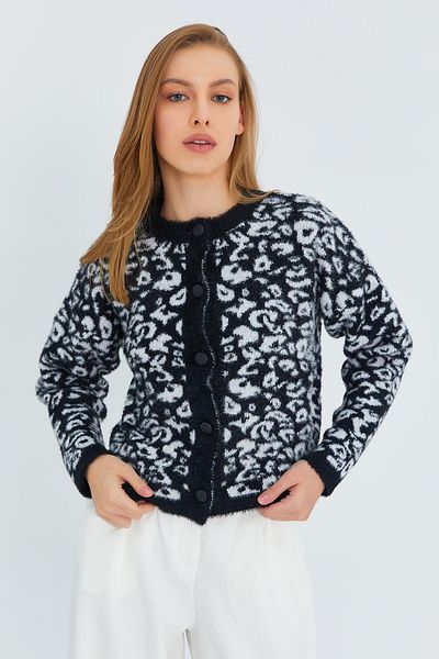 Mixray 6916 Model - Black Leopard Print Soft Women's Cardigan