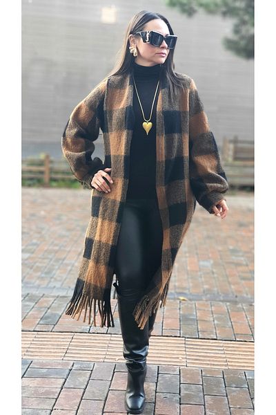 Park Moda Дълго вълнено пончо с геометрични шарки
