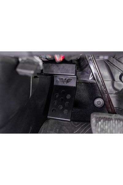 American Off Road Jeep Wrangler JL & Gladiator JT 18-24 Dead Pedal Kit