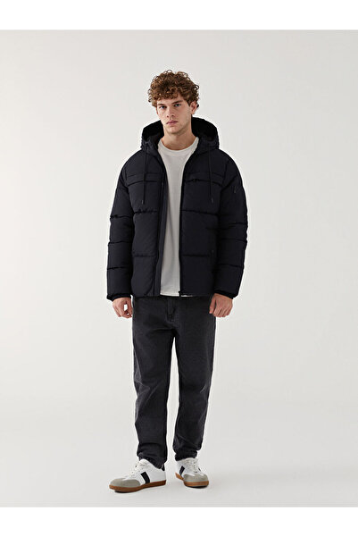 LC Waikiki Men's Black Standard Fit Hooded Coat