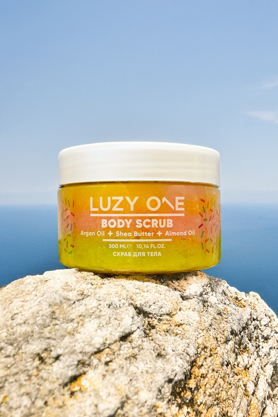 Luzy One Body Scrub – Intensive Cleansing and Sugar Boombsheell Scented Body Scrub - 300 ml