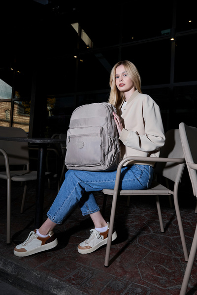 H&D COLLECTİON Стильний якісний водостійкий унісекс рюкзак для ноутбука, школи та подорожей VIP